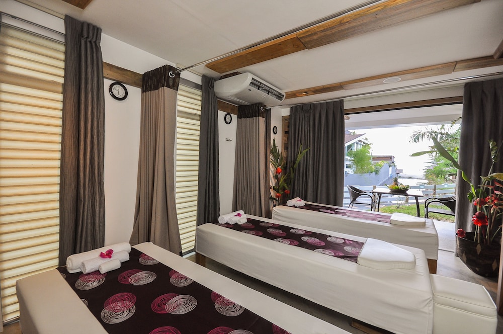 Infinity Resort and Spa 20/80