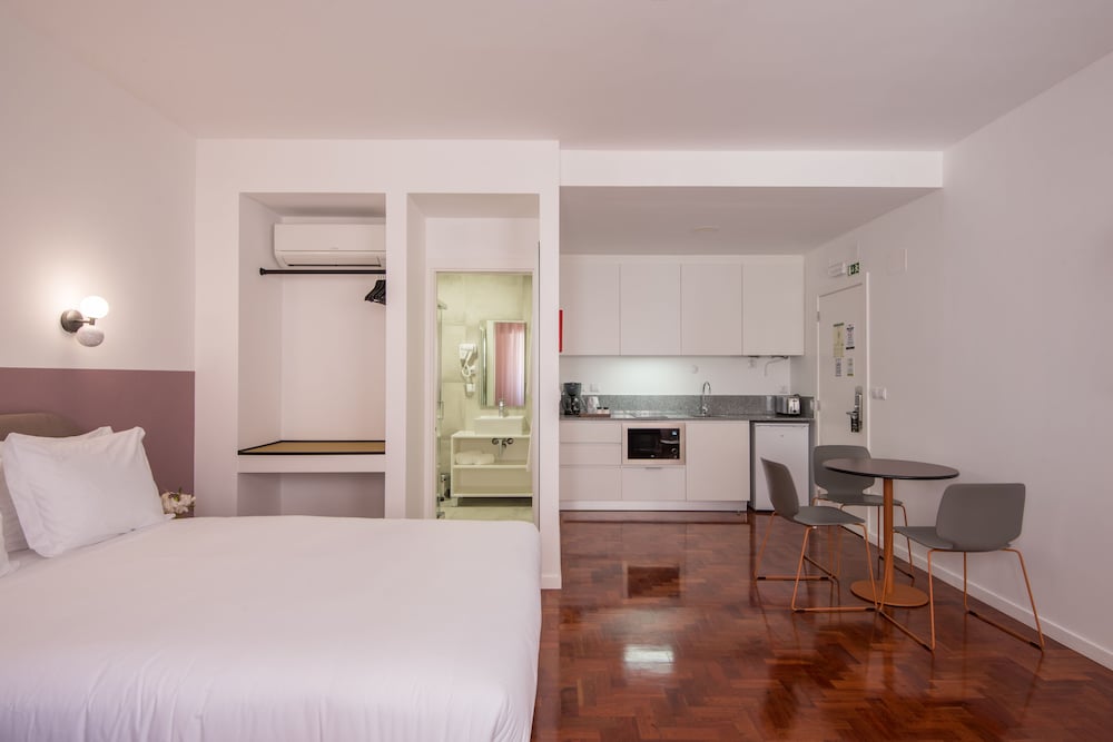 Lisbon Serviced Apartmentos - Campos 9/48