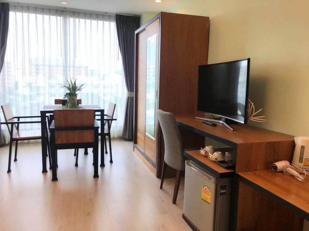 Triple B Boutique Residence 8/61