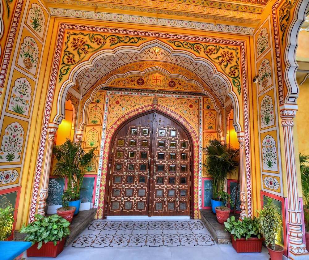 Neemrana S Hill Fort Kesroli 4/47