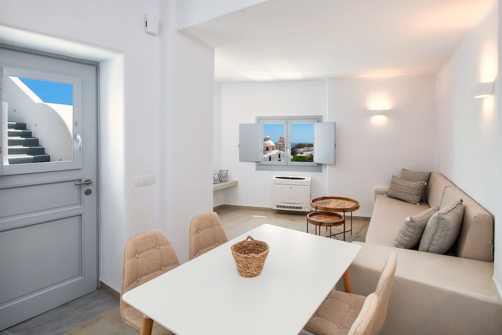 Hill Suites 34/50