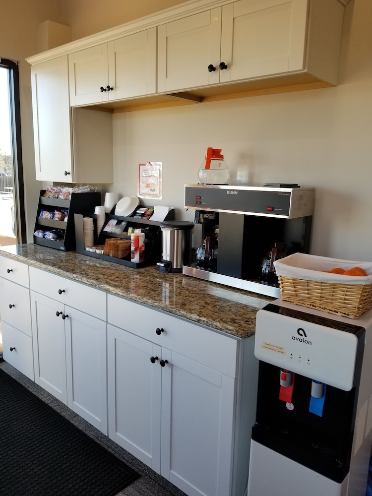 Drakes Creek Inn 40/56
