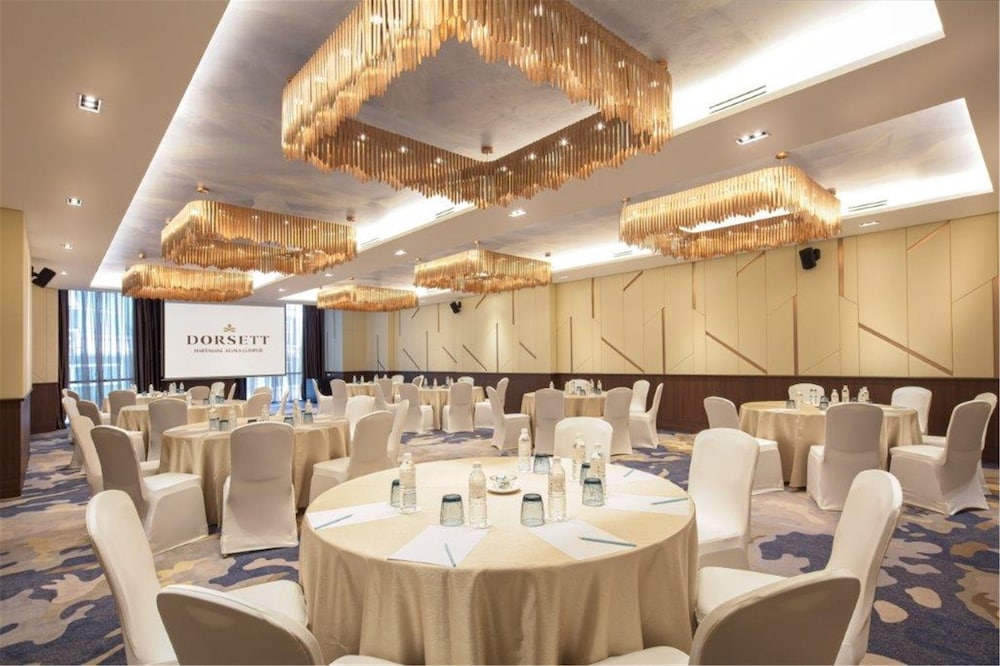 DORSETT HARTAMAS KUALA LUMPUR 34/39