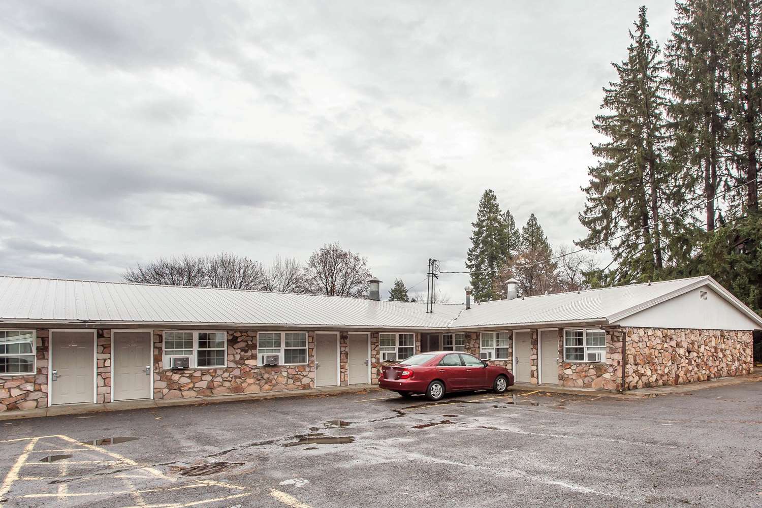 Rodeway Inn La Grande 7/7