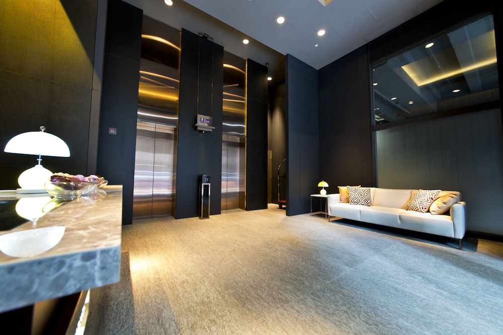 Wanchai 88 Hotel (ex. V Wanchai 2) 30/49