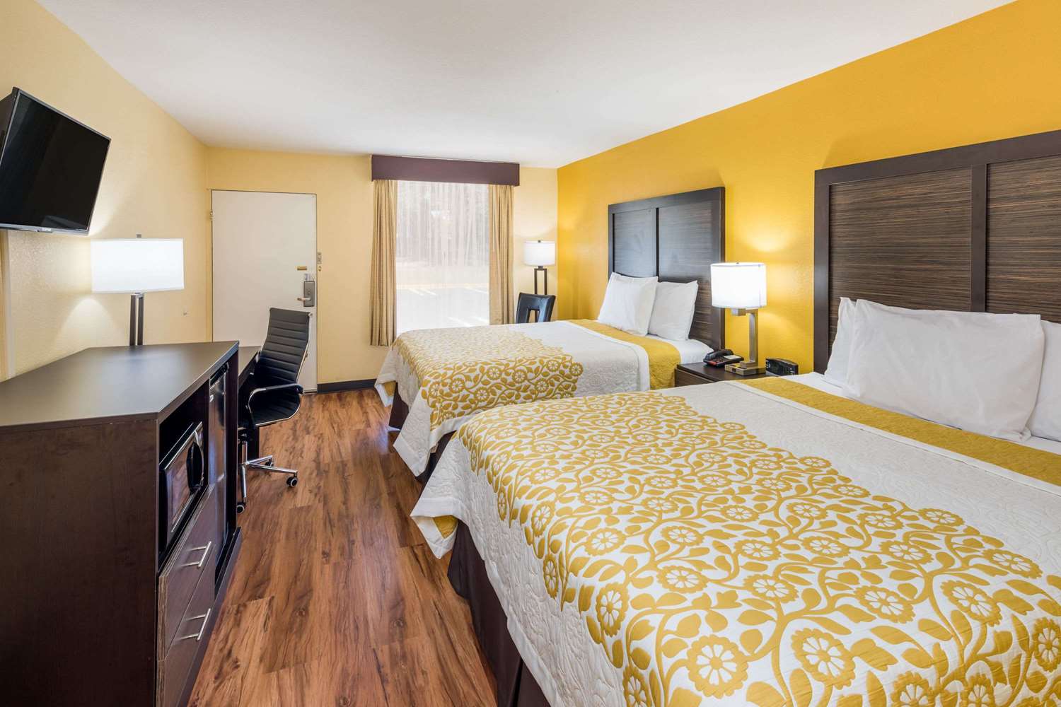 Days Inn By Wyndham Madison 6/13