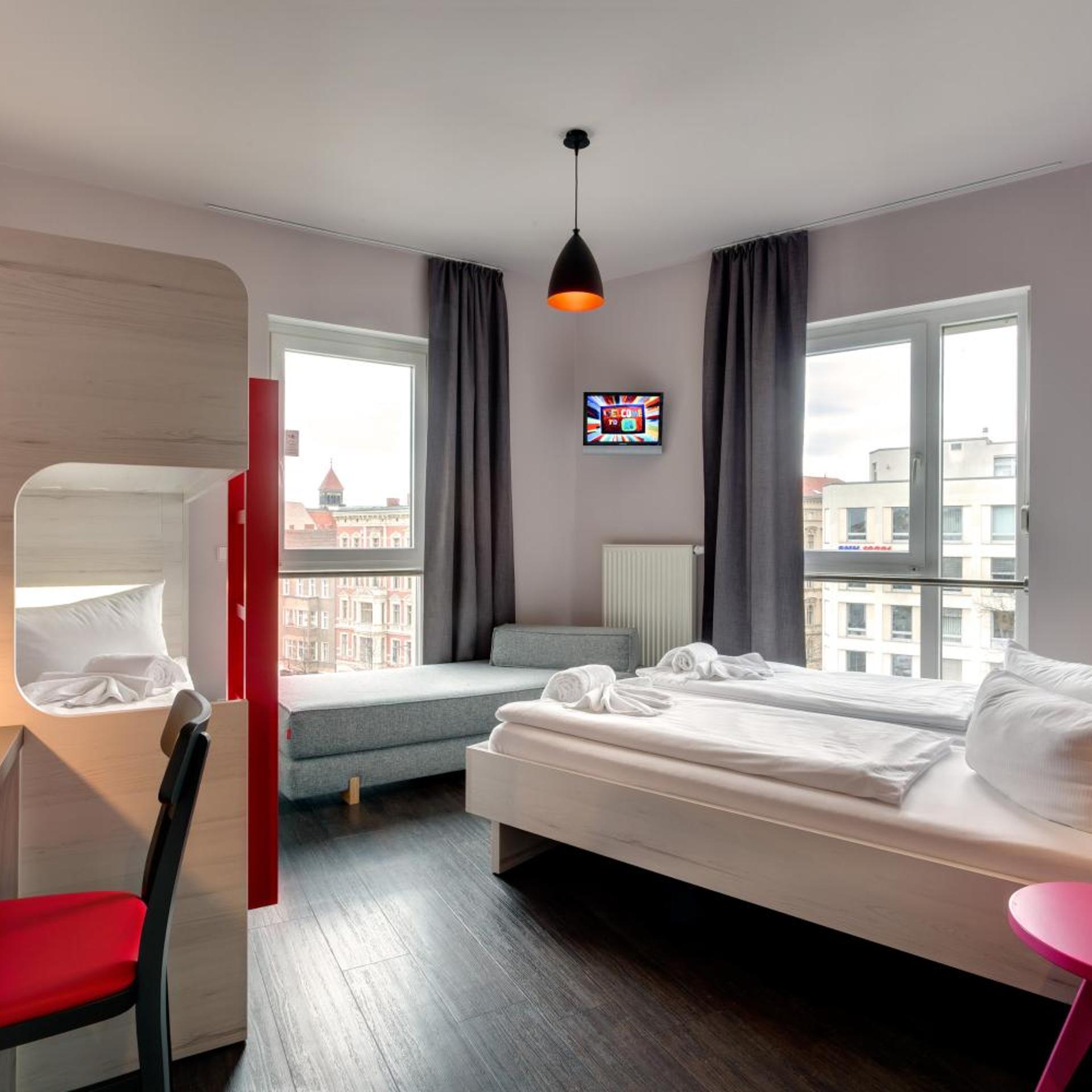 Meininger Hotel Berlin Alexanderplatz 7/39