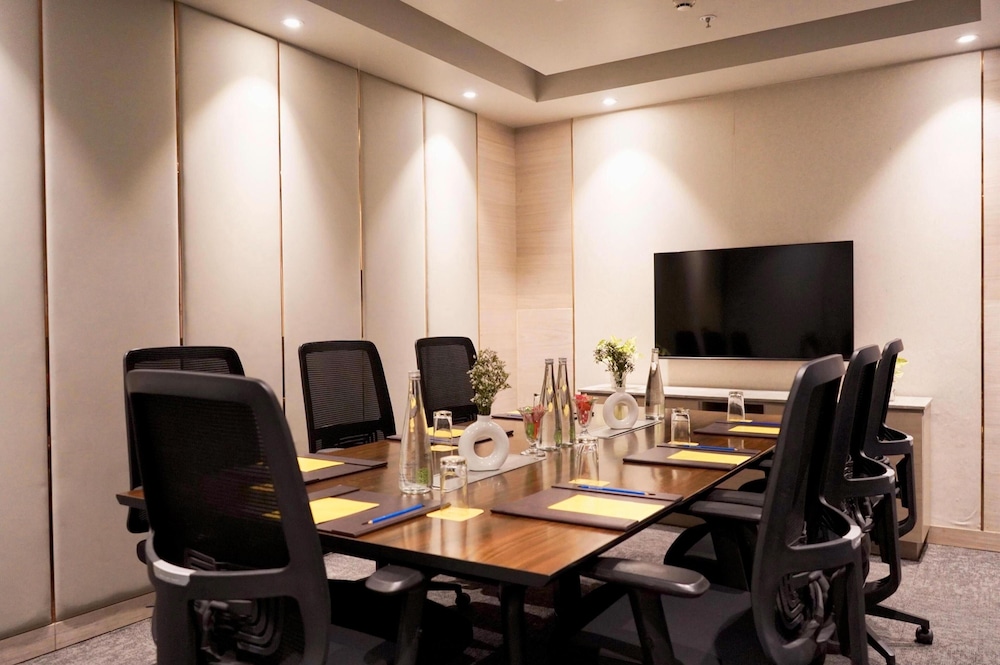 GOLDEN TULIP LUCKNOW 28/39