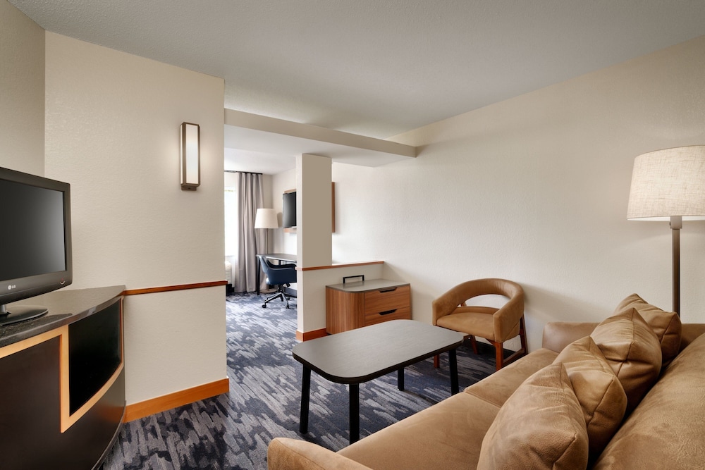 Fairfield Inn Suites Albany 18/44