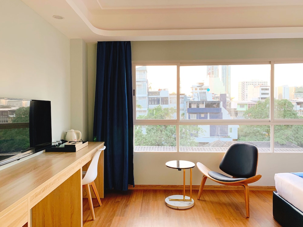 Sapphire Hotel Silom Bangkok 48/48