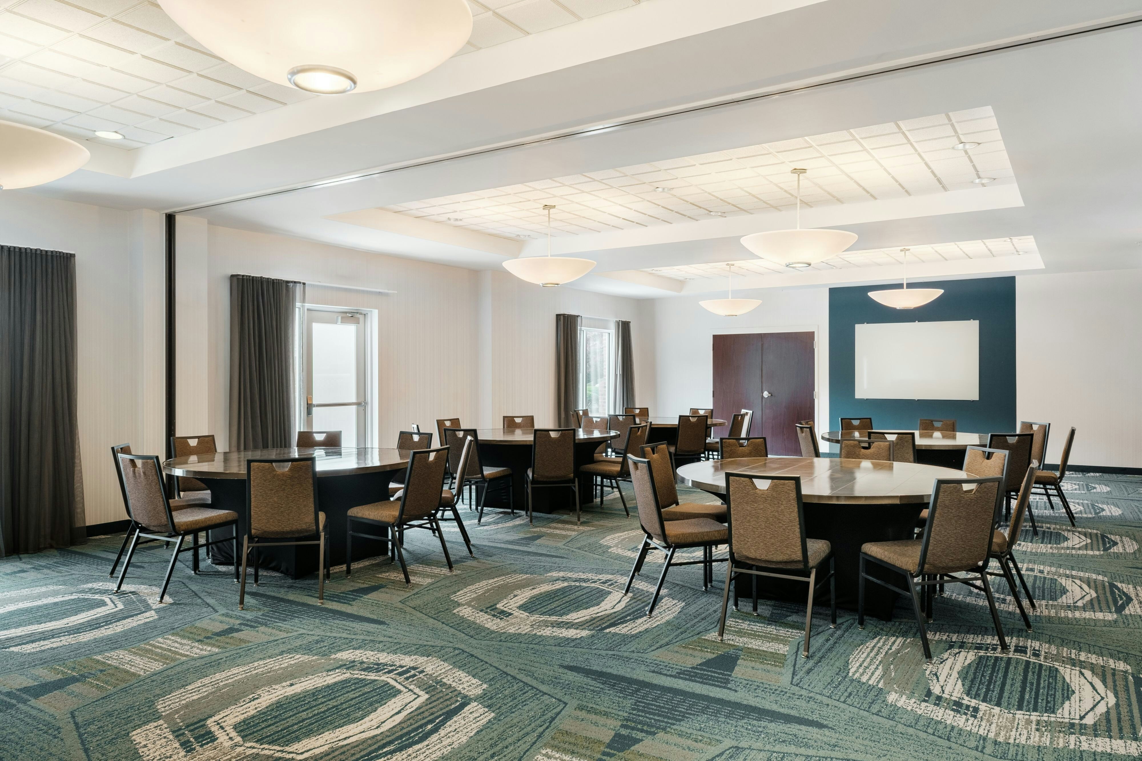 SpringHill Suites Charlotte Lake Norman/Mooresville 24/25