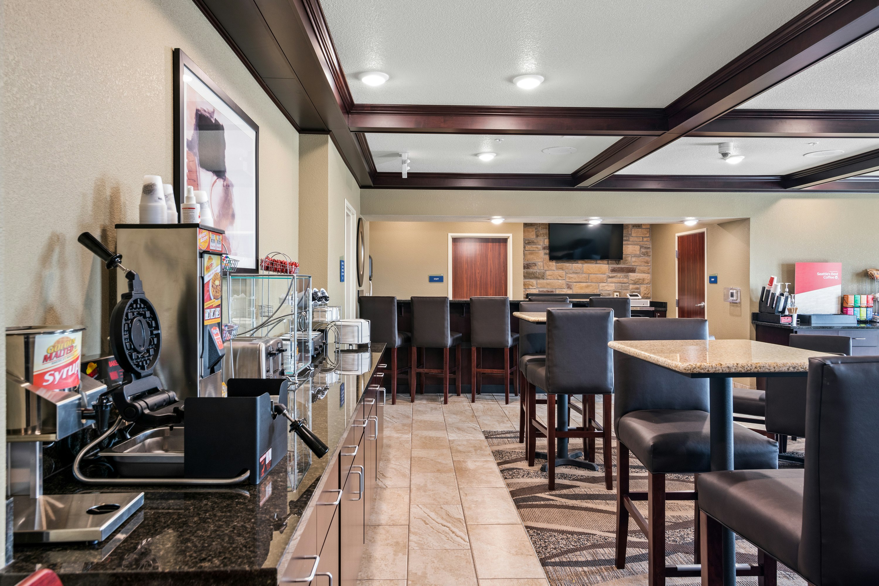 Cobblestone Inn & Suites - Yuma 16/38