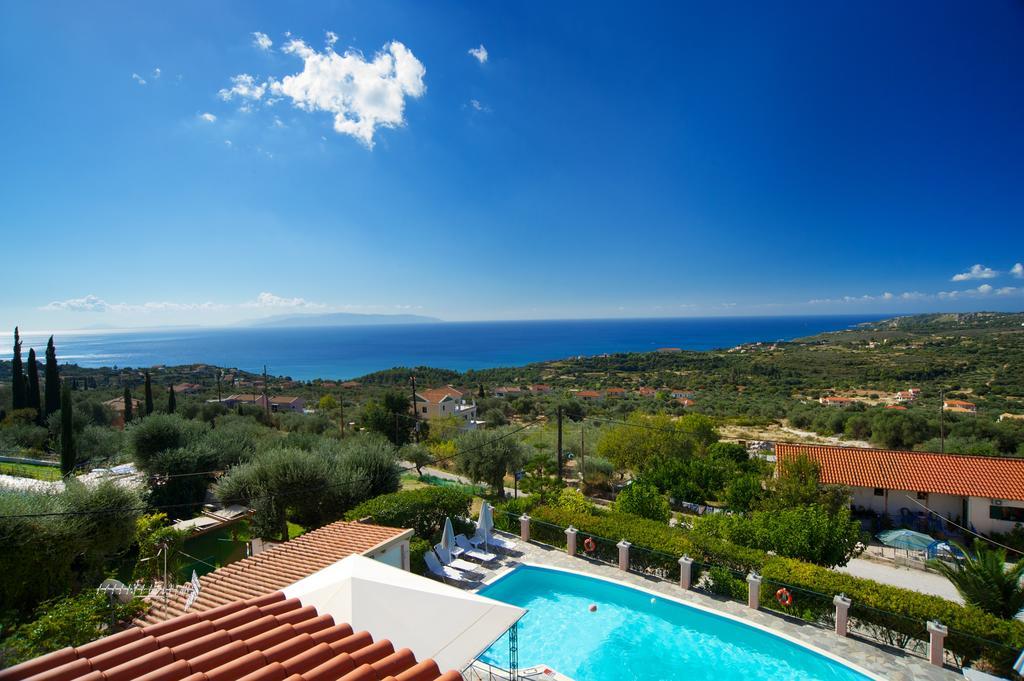 NOSTOS STUDIOS & APARTMENTS 18/21