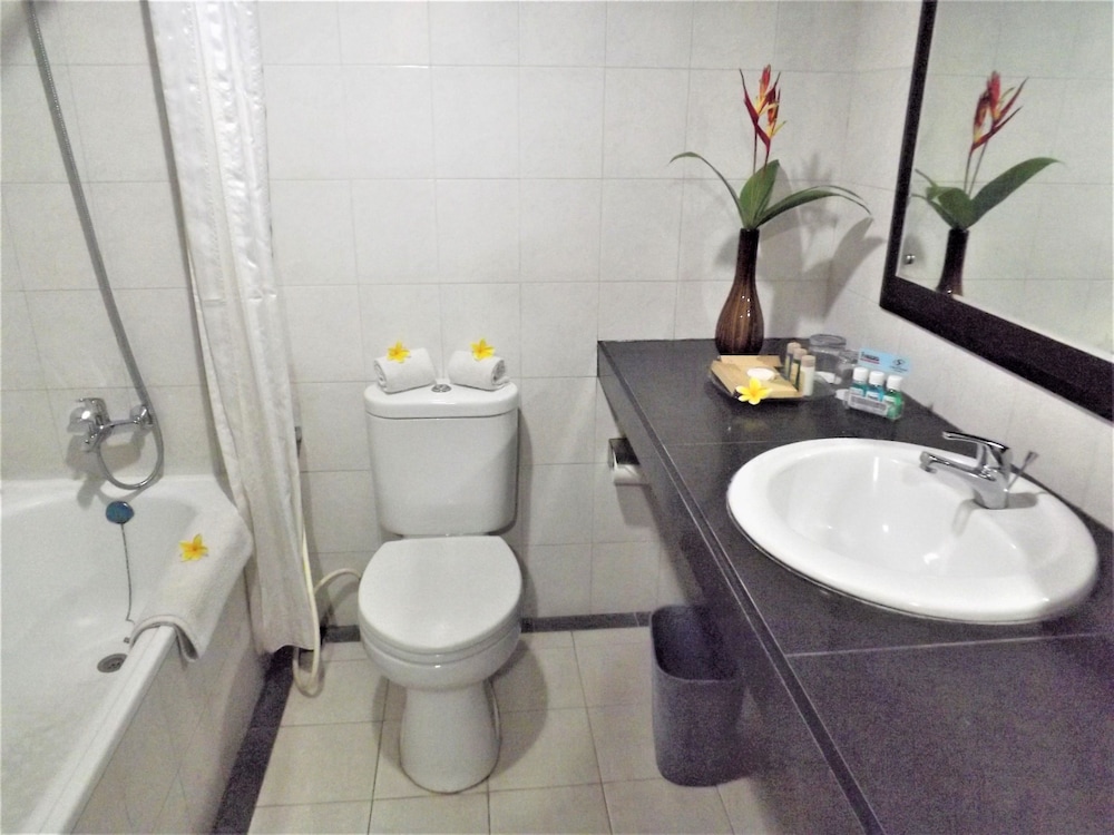 Mandarin Hotel Pekalongan 21/51