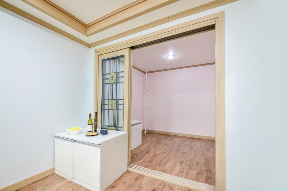 Sokcho Tteurak Pension 13/50