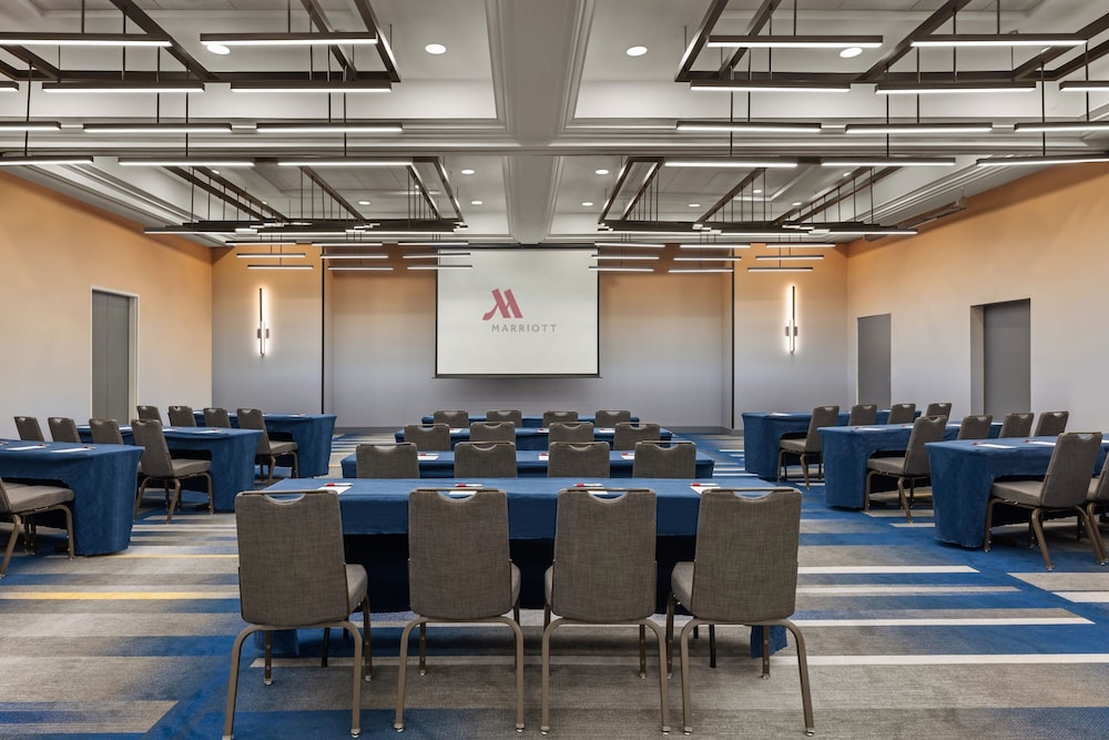 Saddle Brook Marriott 37/50