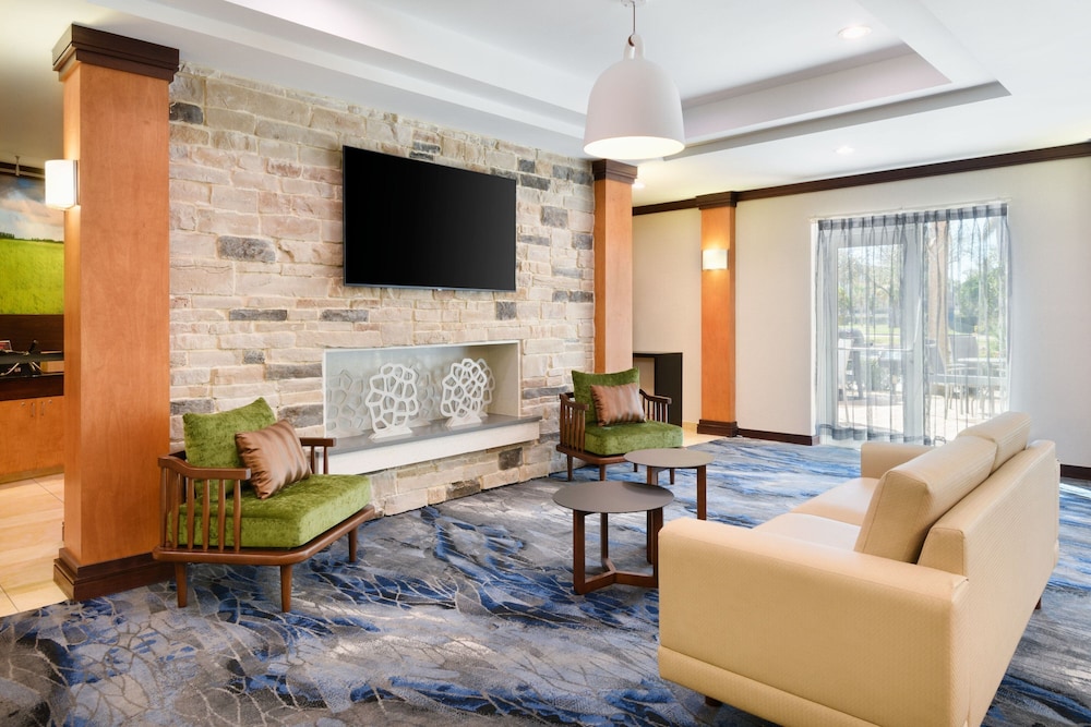 Fairfield Inn And Suites By Marriott Ft Pierce 39/50