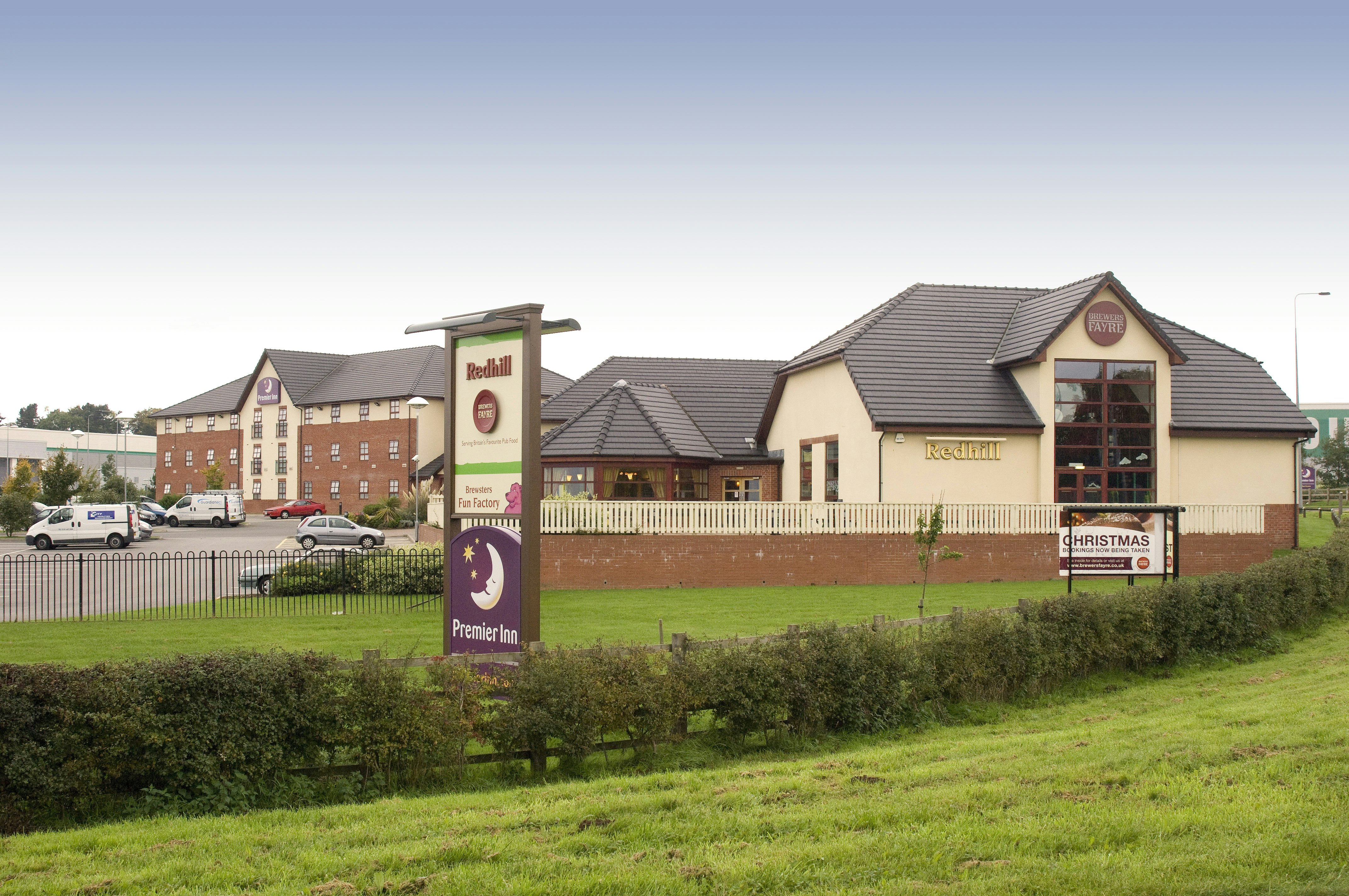 Premier Inn Stafford North (Spitfire) 22/25