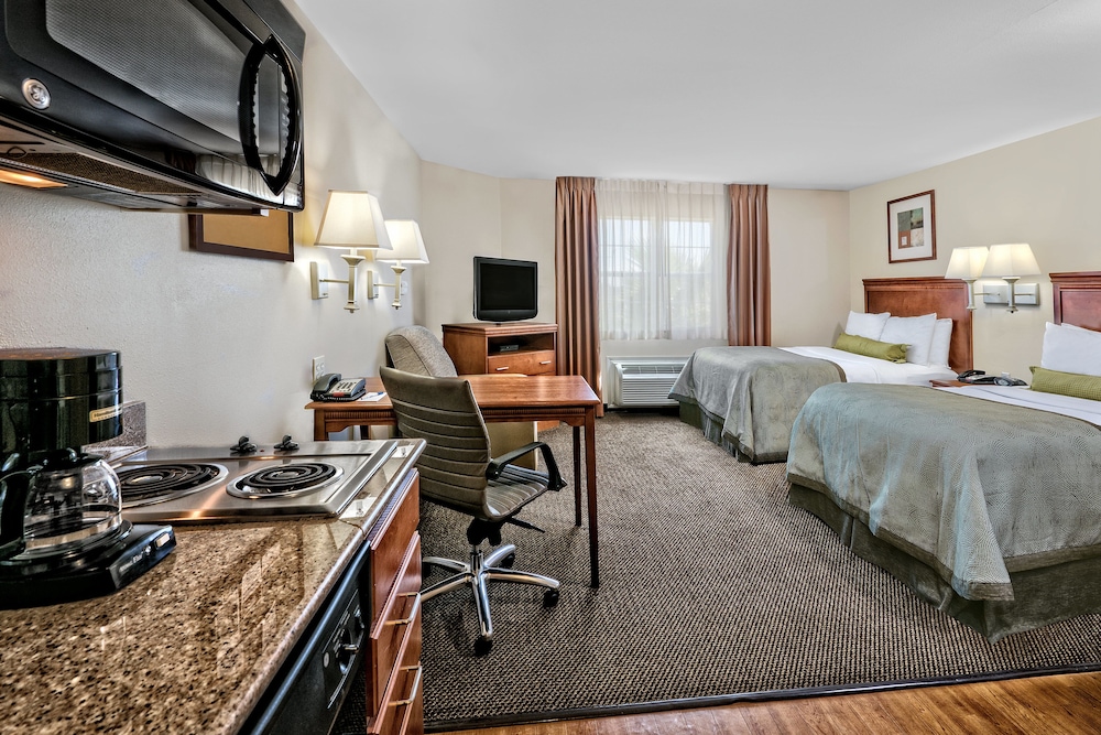 Candlewood Suites Galveston 22/53