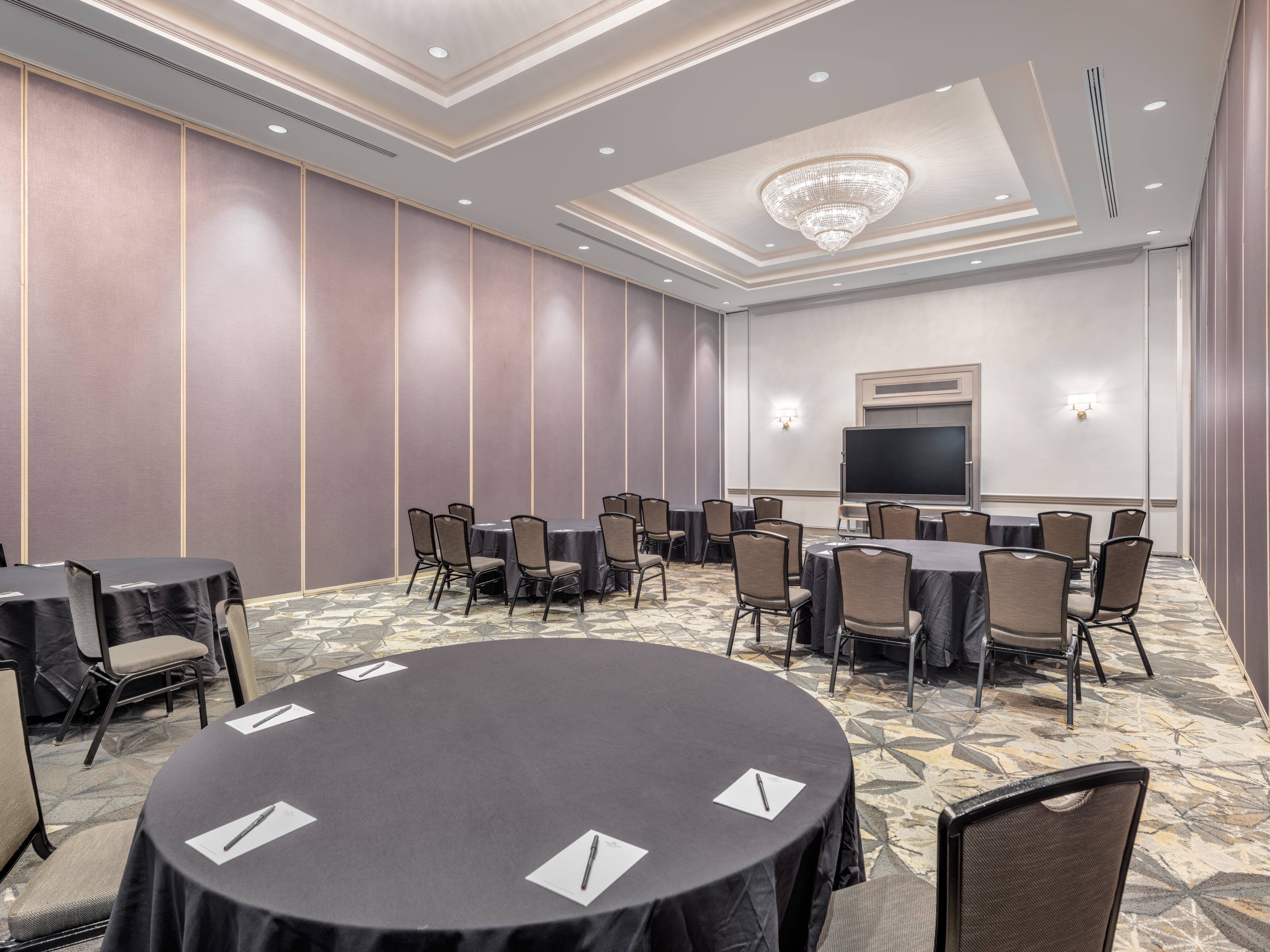 Crowne Plaza College Park Washington DC 66/79
