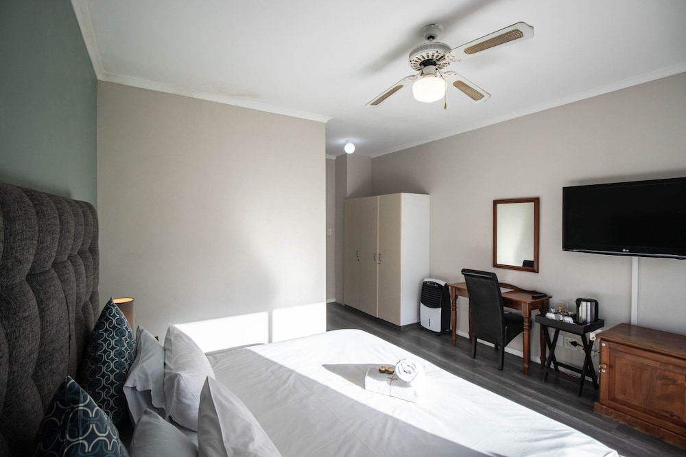Spring Tide Inn 39/50