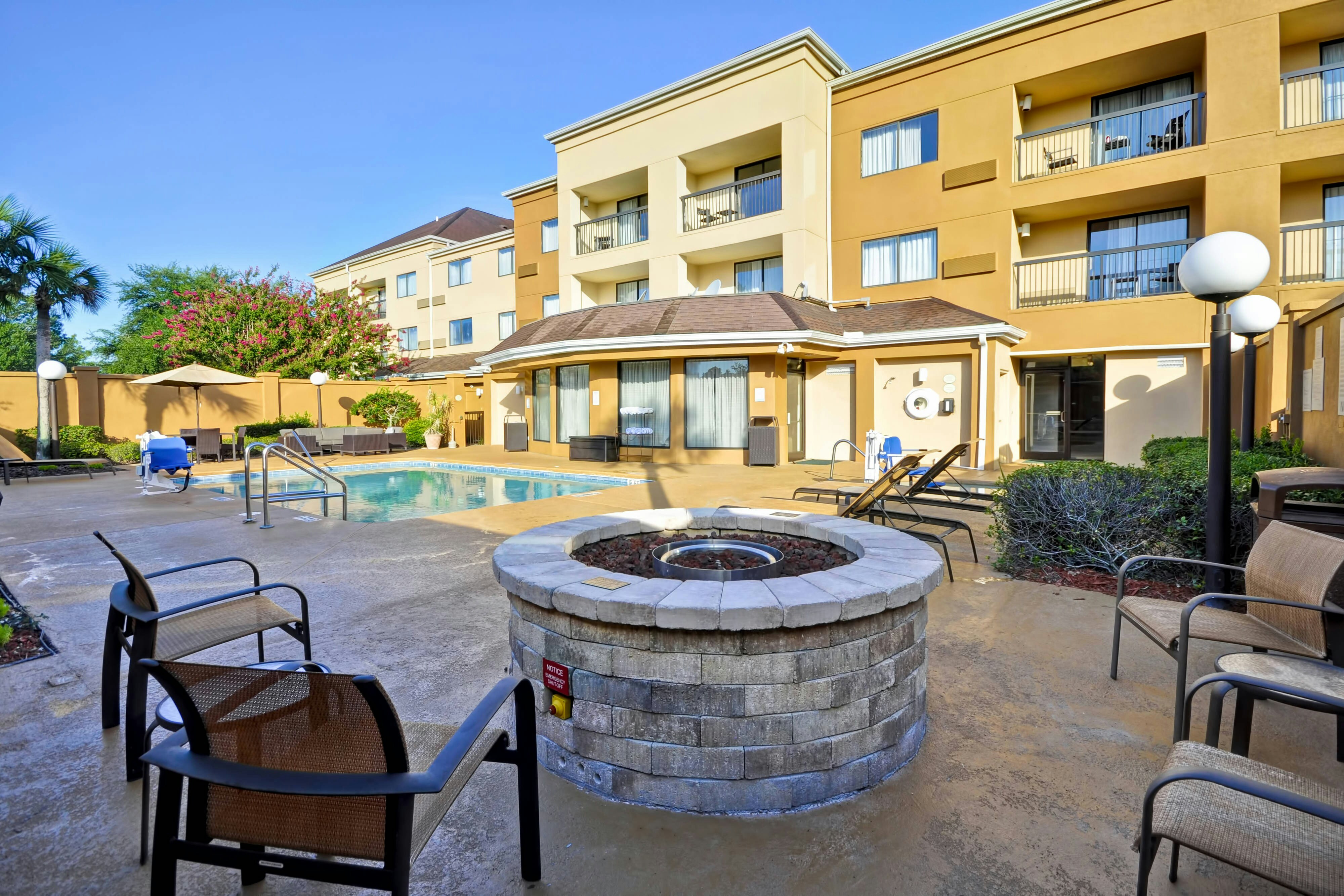 Courtyard Jacksonville Airport Northeast 18/19