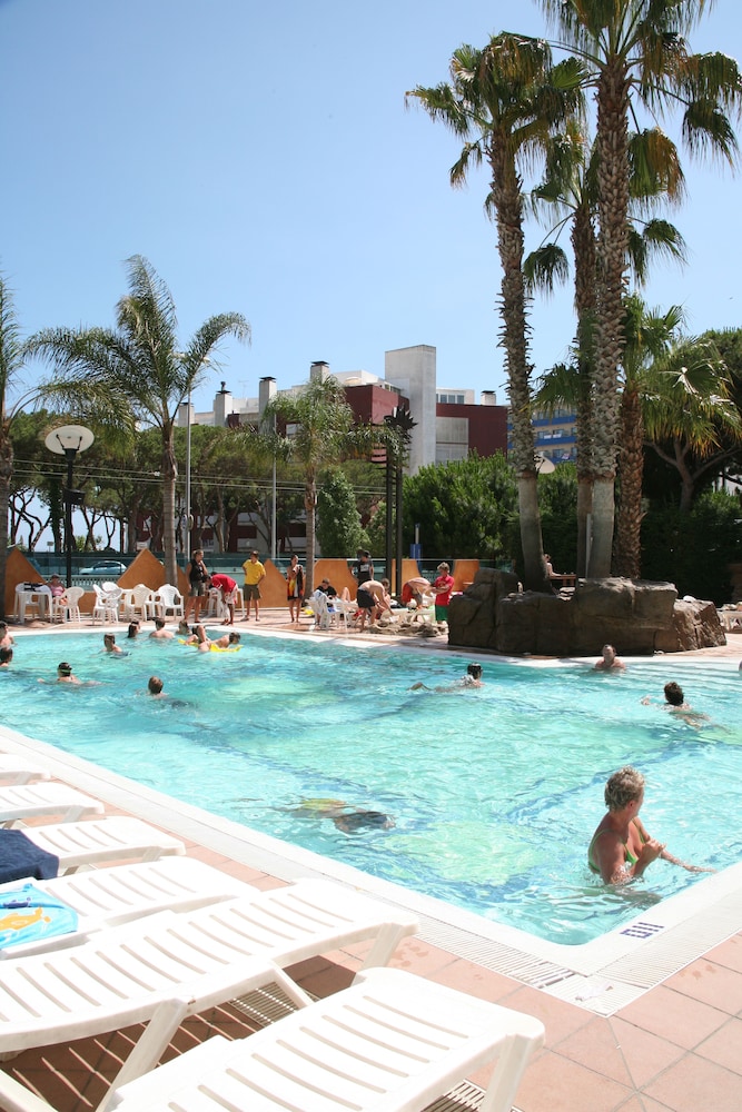 Reymar Hotel 28/33