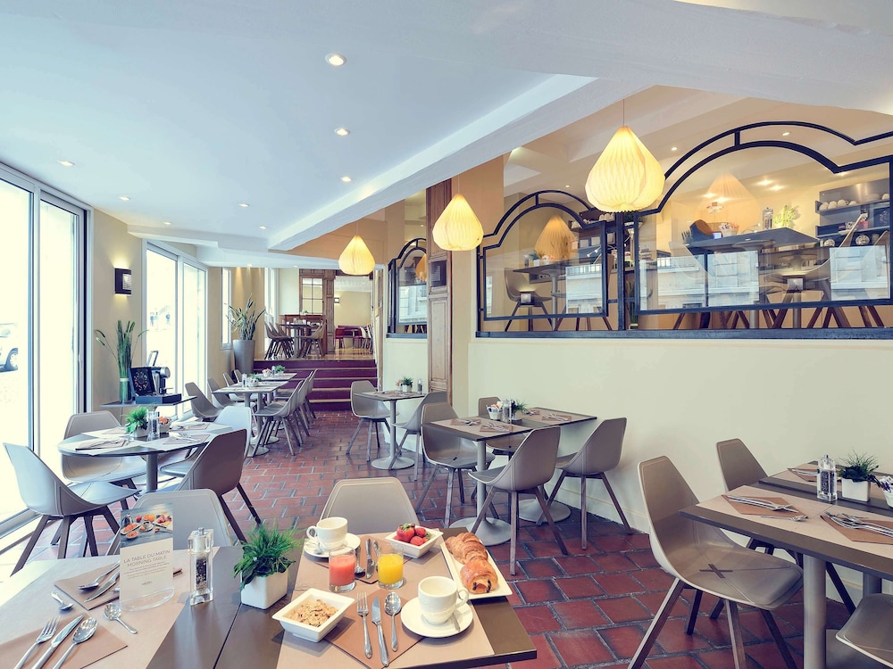 Mercure Avignon Centre Palais des Papes Hotel 57/70