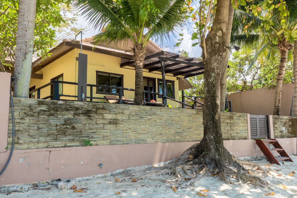 Villa Tanamera 42/46