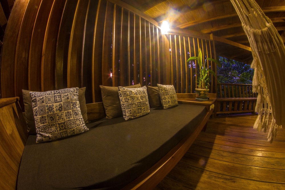 Veranda Natural Resort 40/72