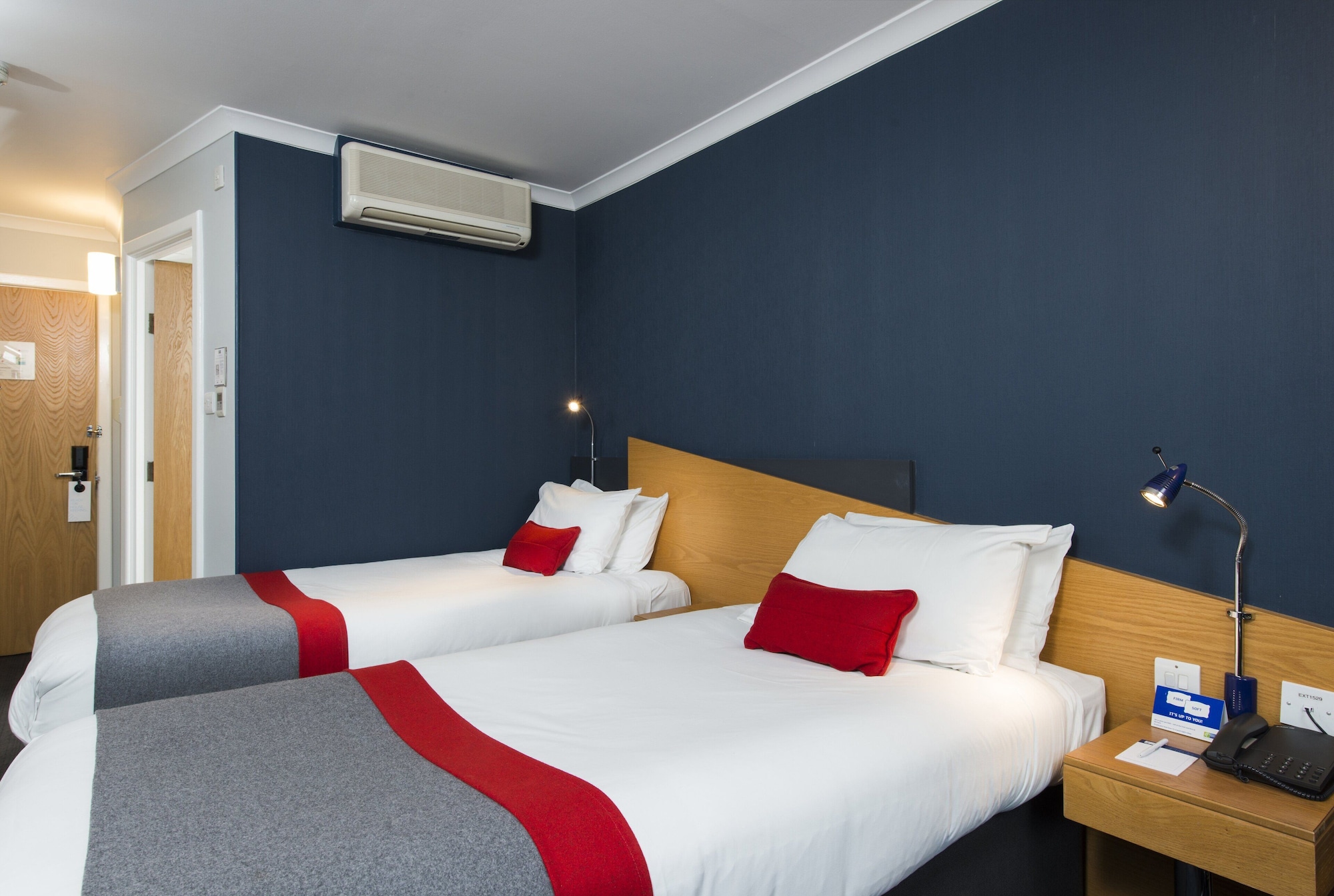STANDARD, TWIN BEDS