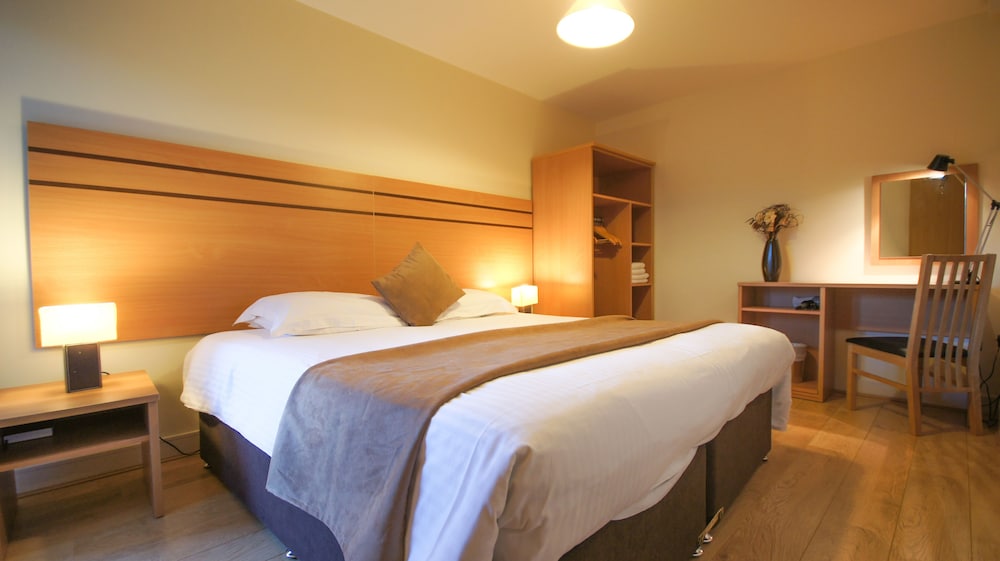 Crompton Court 17/38