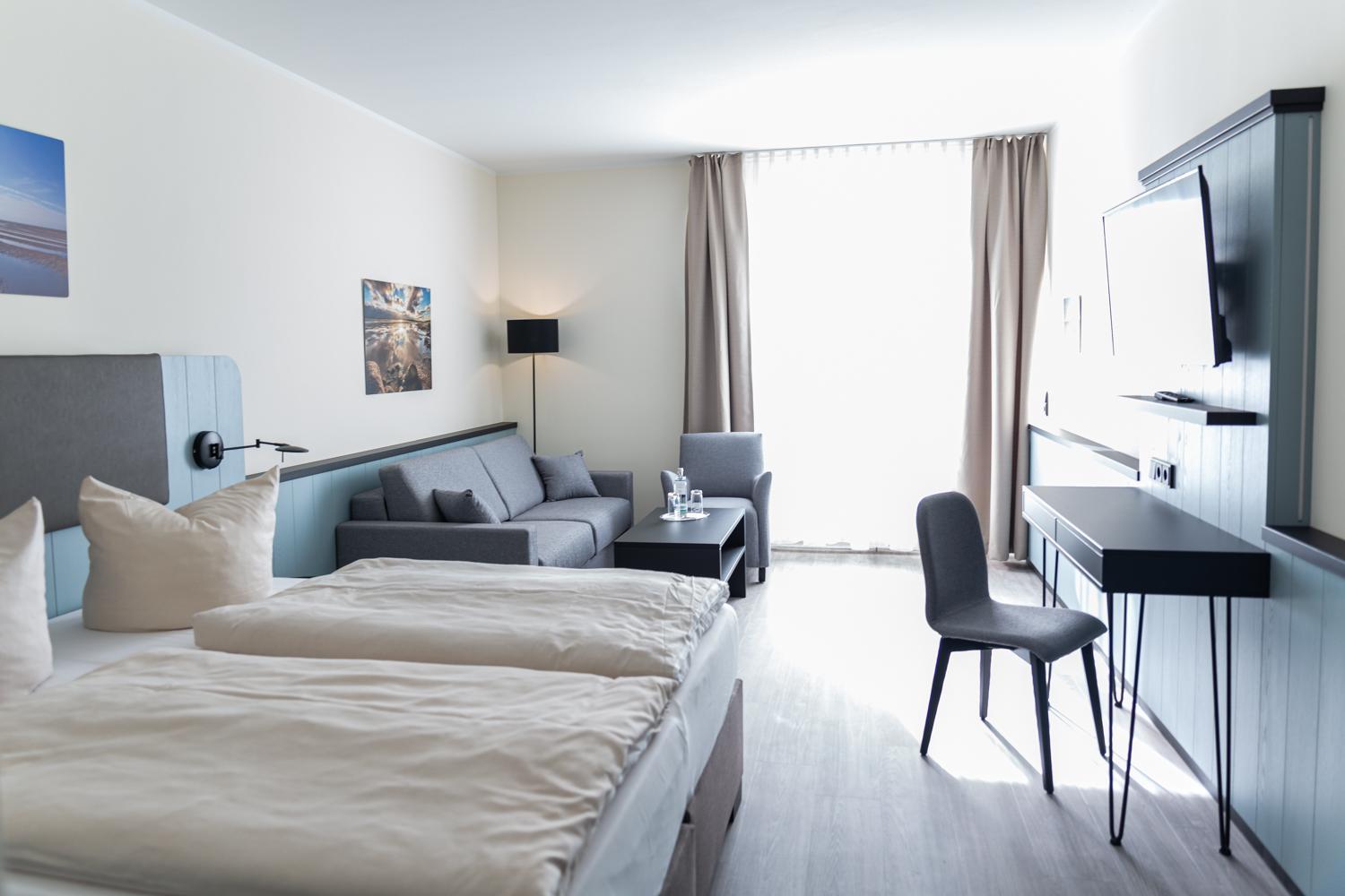 TIDE Hotel 5/50