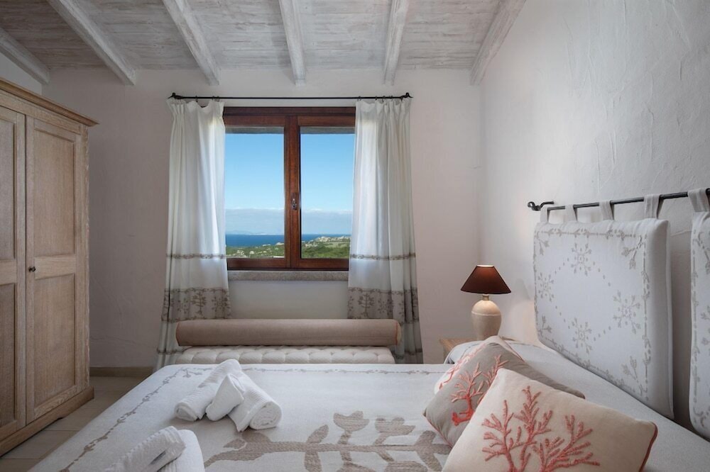 Residence Punta Falcone 50/50
