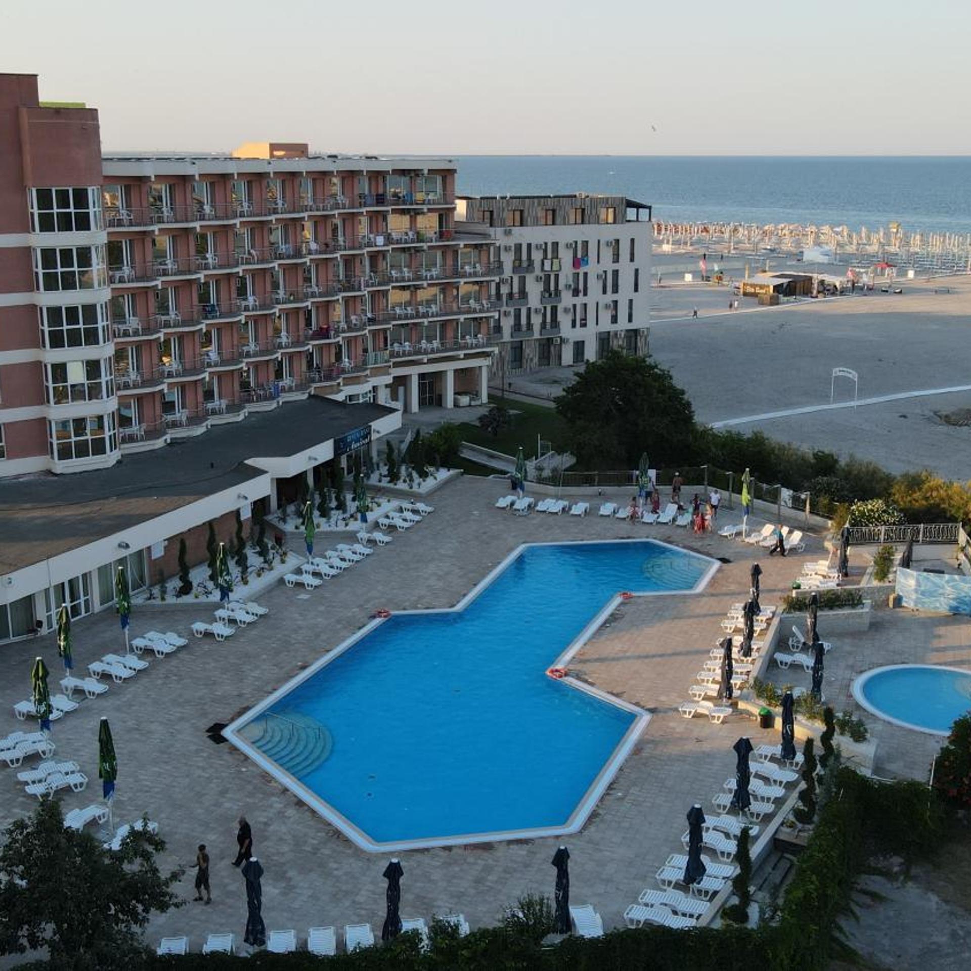Amiral Hotel 33/55