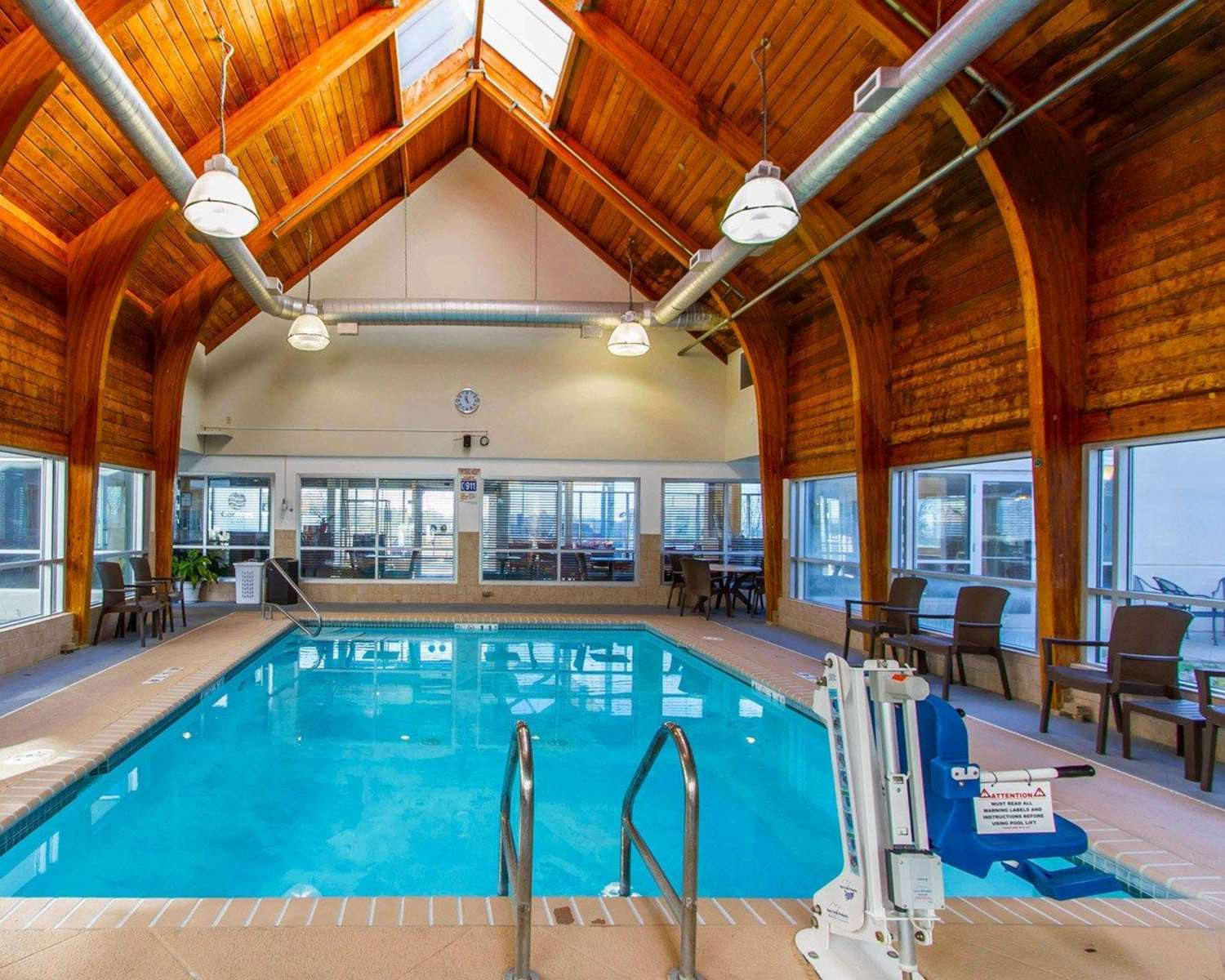 Omaha Zoo Hotel 5/16