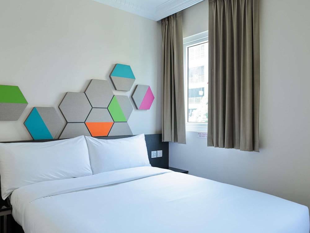 ibis budget Singapore Emerald 32/55