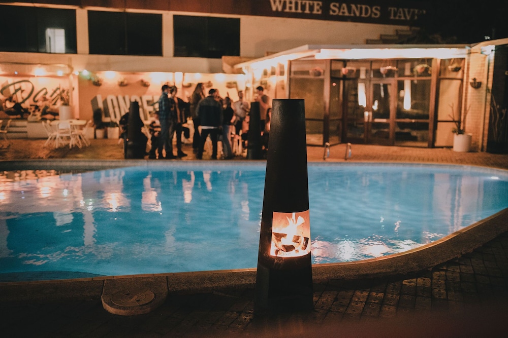 INDIAN OCEAN HOTEL 33/55