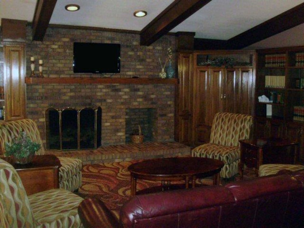 Quality Inn & Suites Searcy I-57 15/20