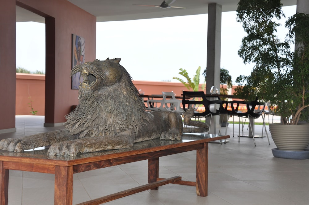 Leo S Beach Hotel Restaurant Adults Only 3/39