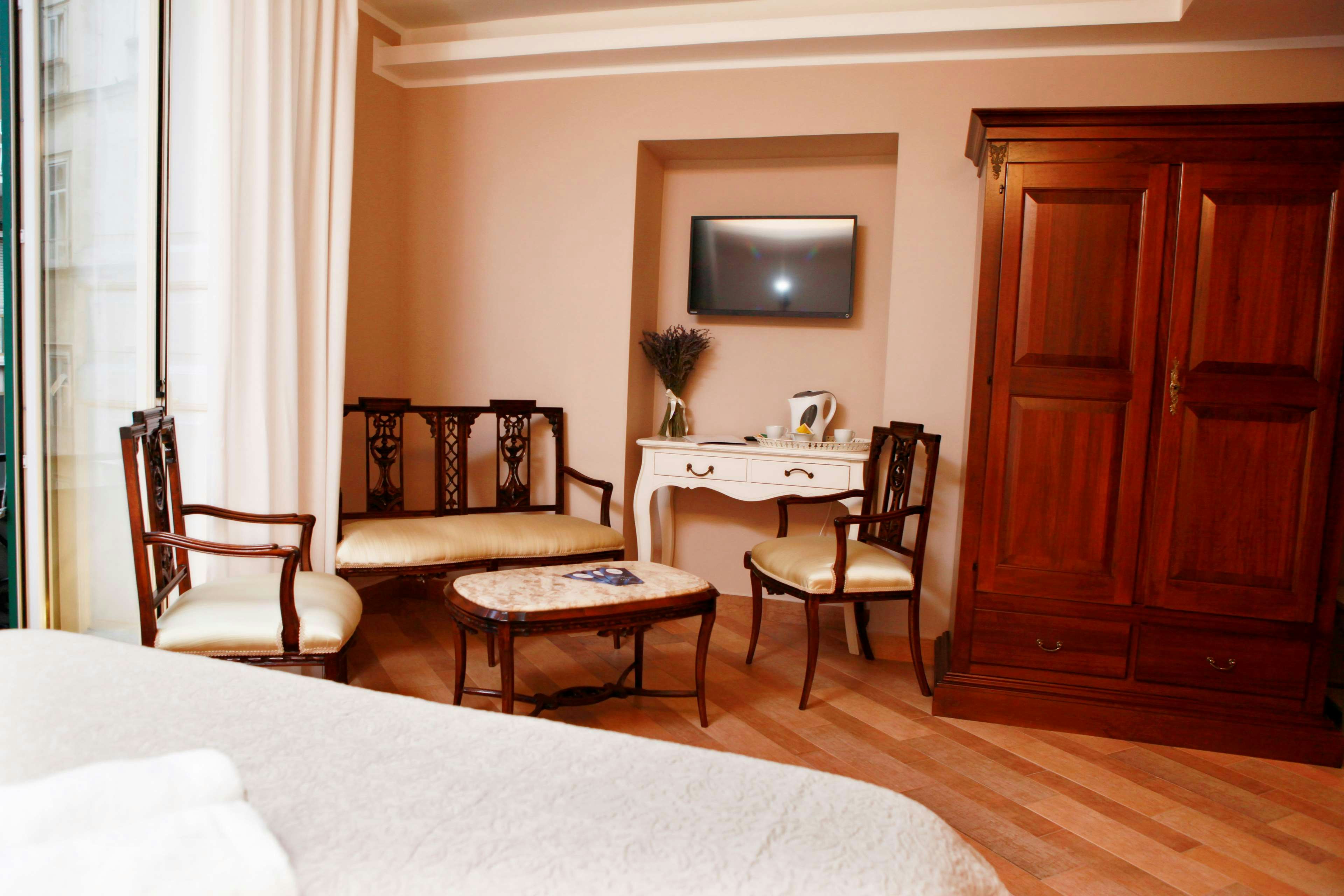 Lanfipe Palace 8/13