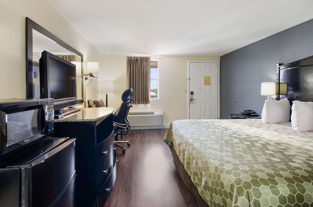 Econo Lodge Kingsport East 21/38
