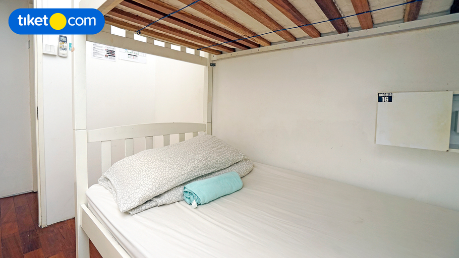 Mixed Dorm, Shared, Single, 2 Beds