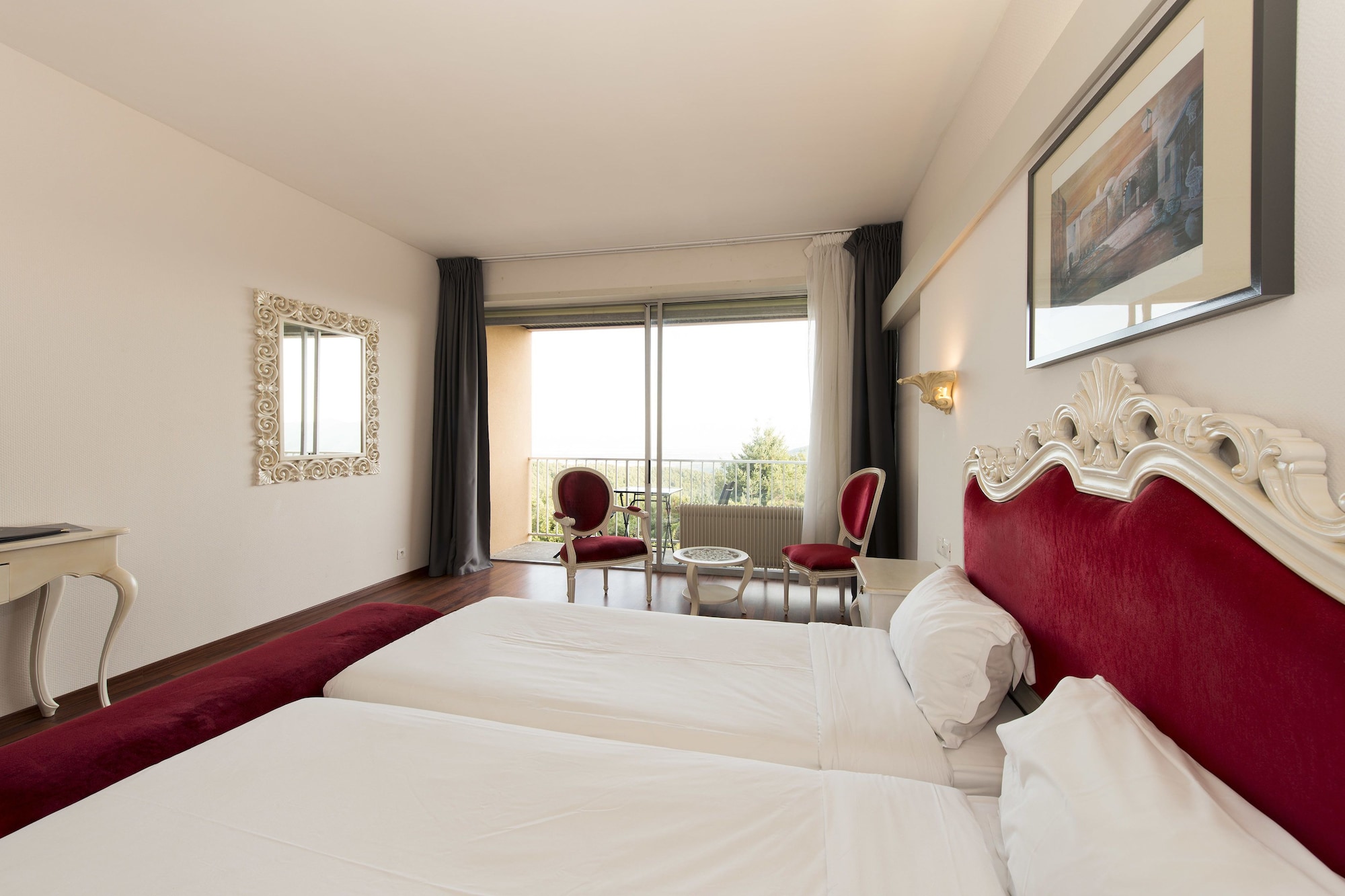 DELUXE, DOUBLE BED, BALCONY