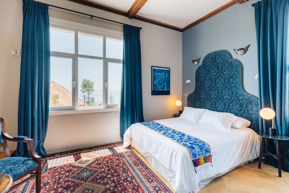 CasaBlu Hotel 11/46