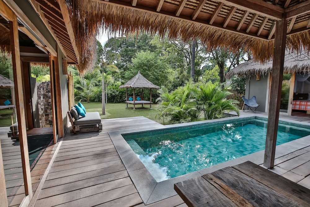 Slow Private Pool Villas 31/40