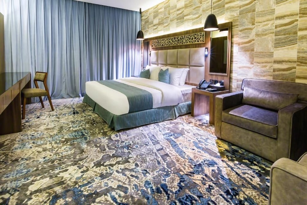 Wow Diamond Hotel 54/83