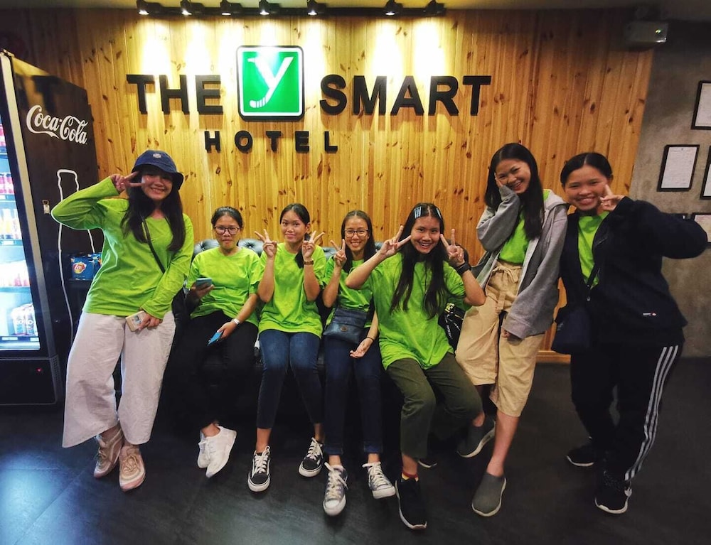 The Y Smart Hotel 8/28