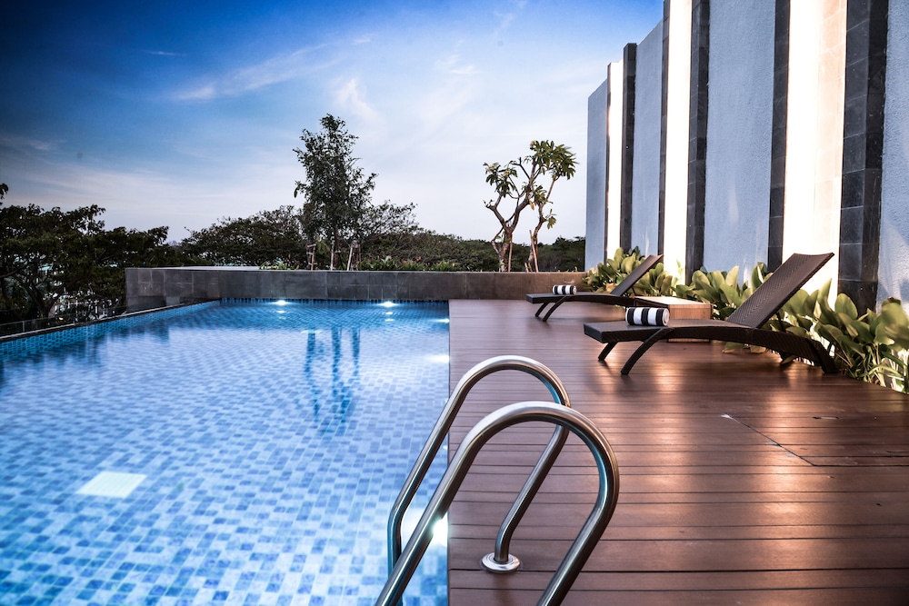 Aston Sidoarjo City Hotel and Conference Center 20/50