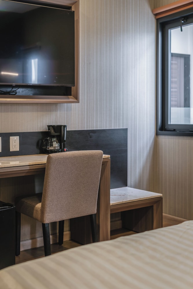 Hotel Kavia Premium 38/58